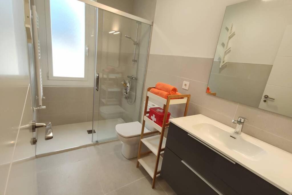 Larraina By Clabao Apartment Pamplona Bagian luar foto