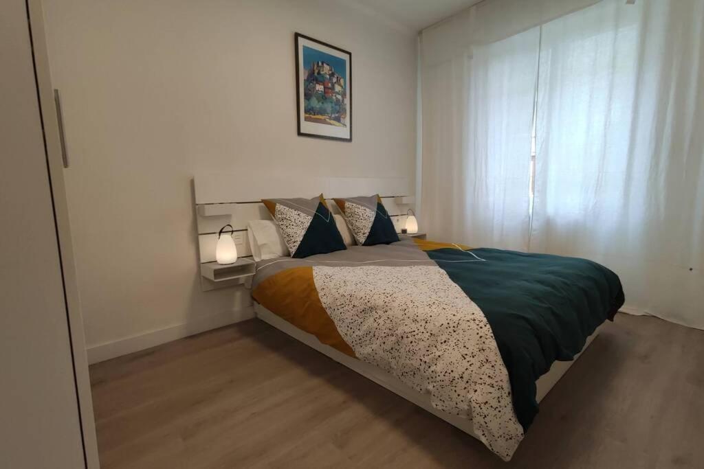 Larraina By Clabao Apartment Pamplona Bagian luar foto