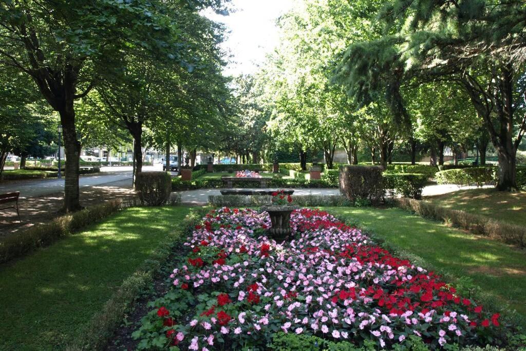 Larraina By Clabao Apartment Pamplona Bagian luar foto