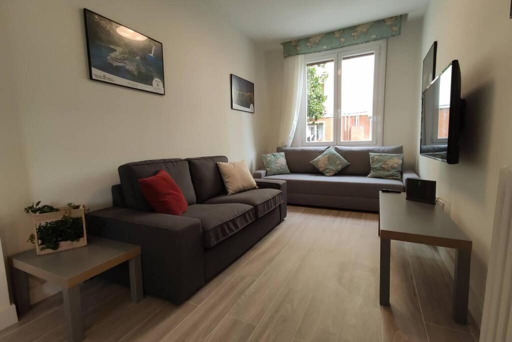 Larraina By Clabao Apartment Pamplona Bagian luar foto